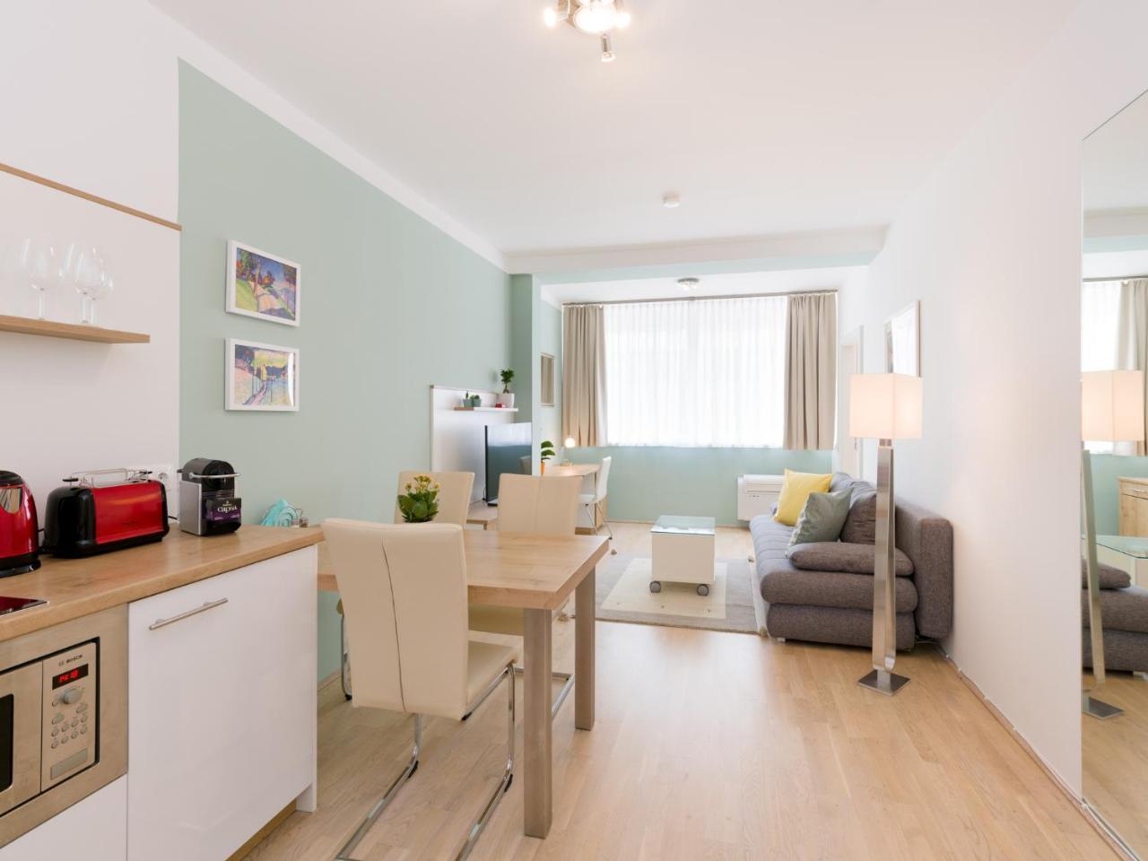 Christian Apartments Oper - Contactless Check In فيينا المظهر الخارجي الصورة